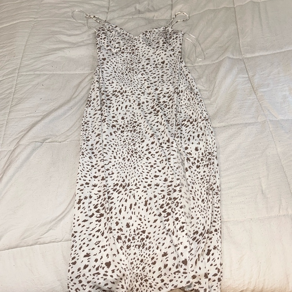 White and Brown Windsor Midi Dress
